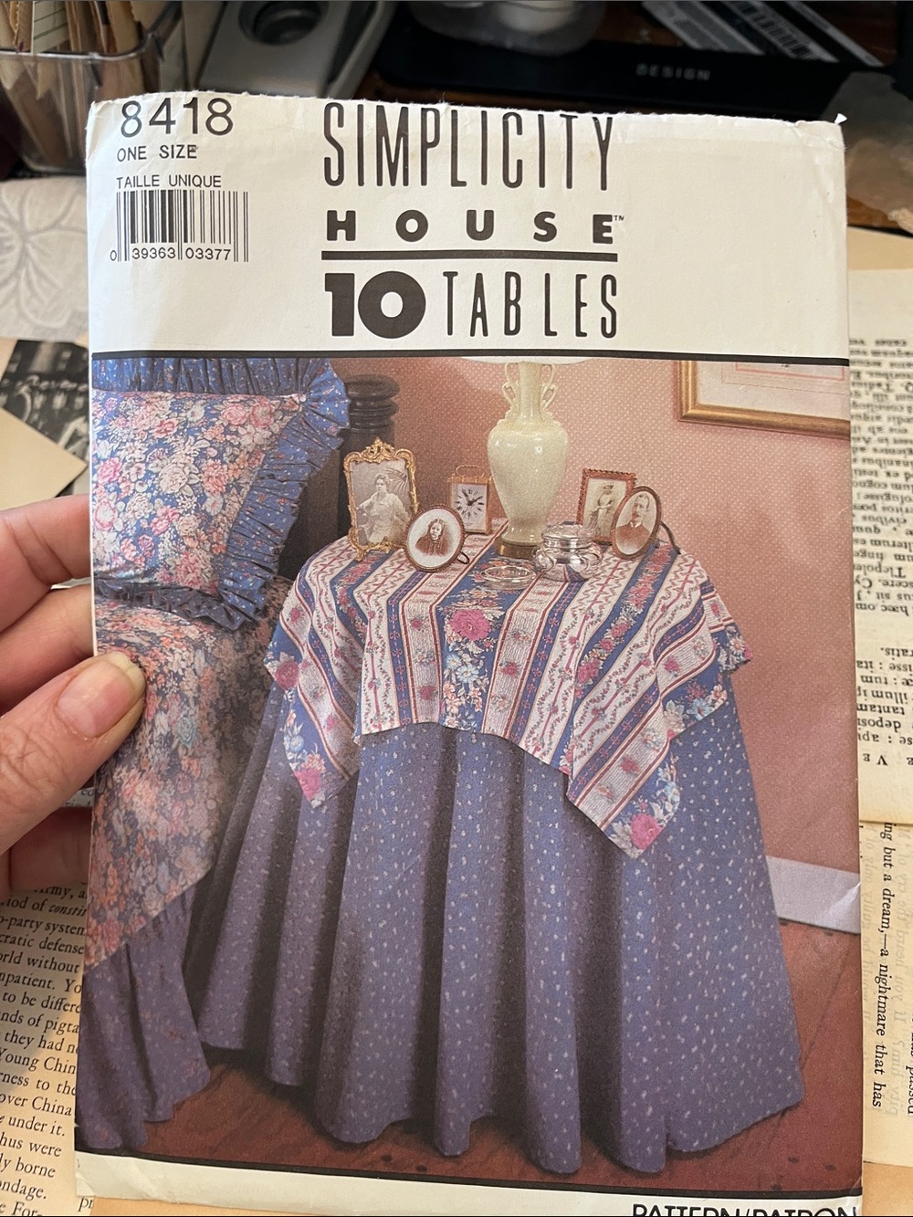 Simplicity House 10 Tables Pattern 8418